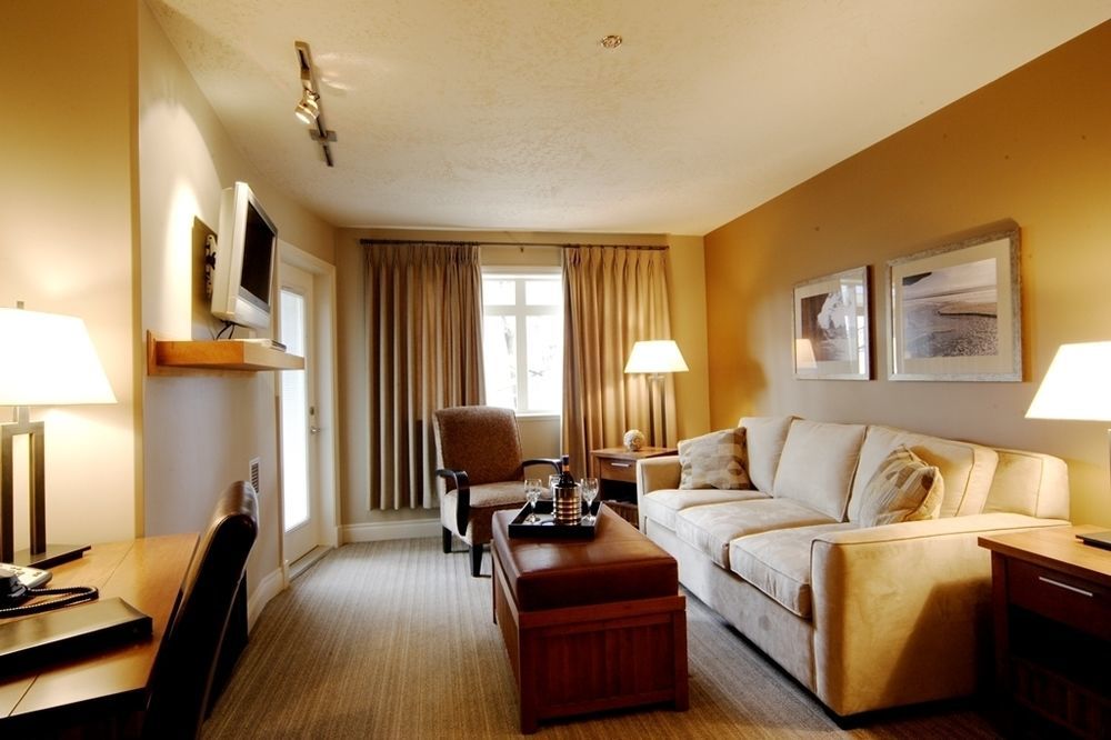 Old House Hotel Courtenay Εξωτερικό φωτογραφία